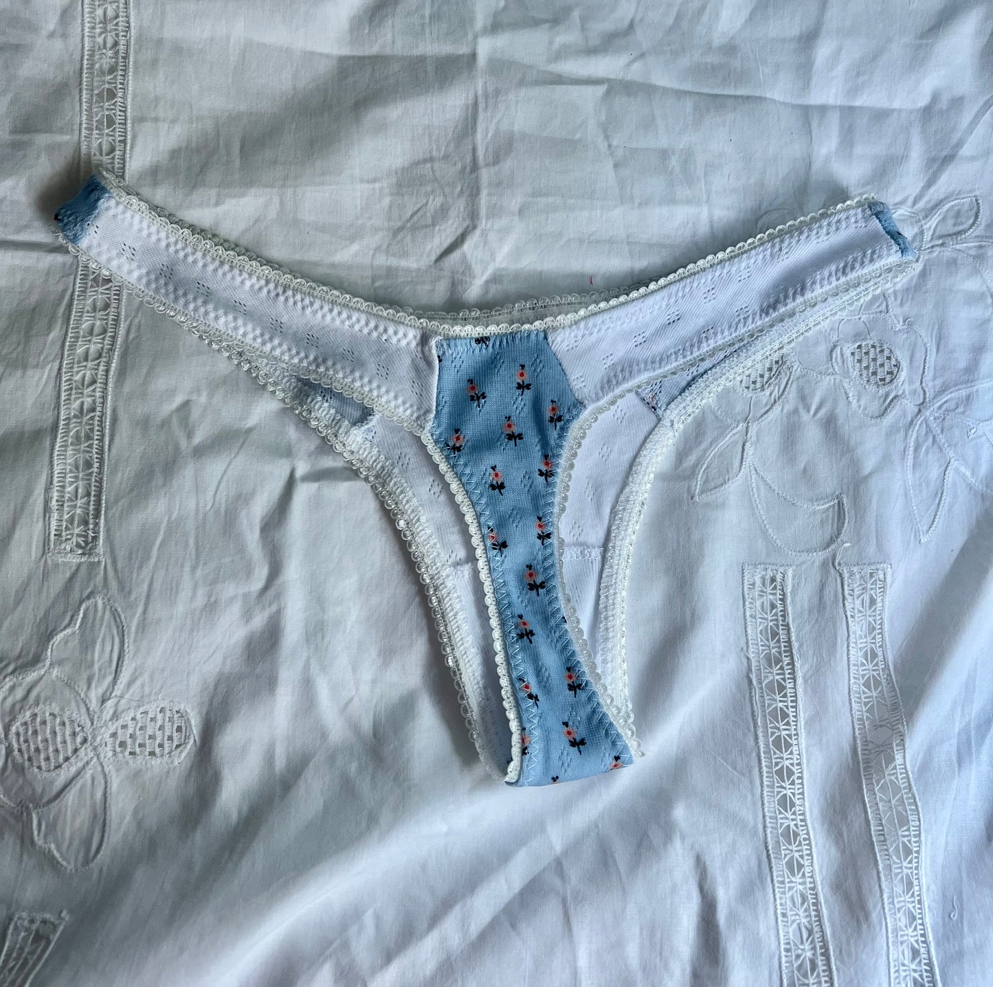 Forget Me Not - Ivie Thong