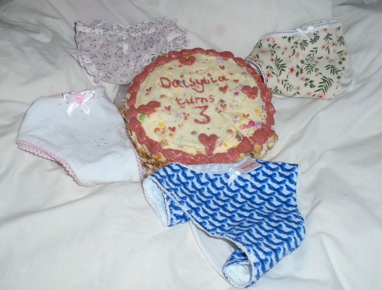 Butterfly Ballet - Ivie Thong