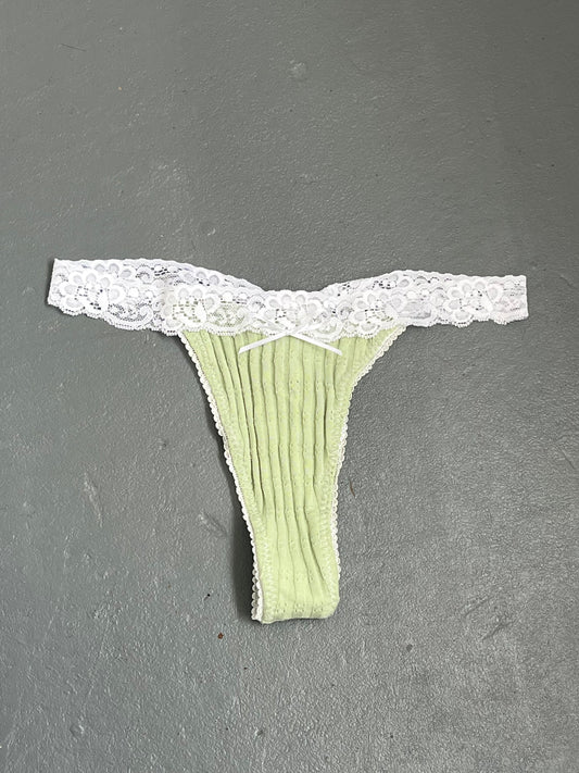 Fern - Elsie Thong