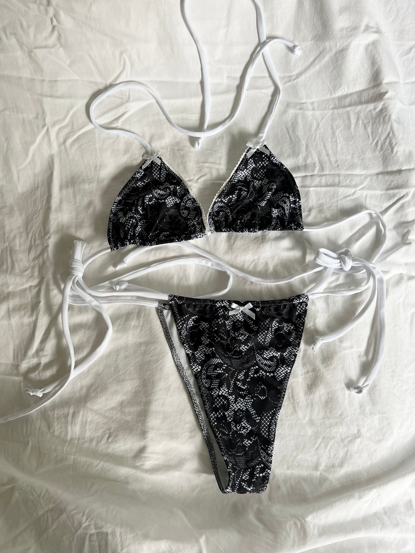Onyx Lace - Bikini Bottoms