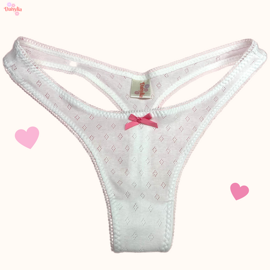 In The Clouds - Ivie Thong