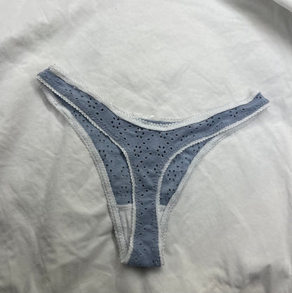 Blue Broderie - Ivie Thong.