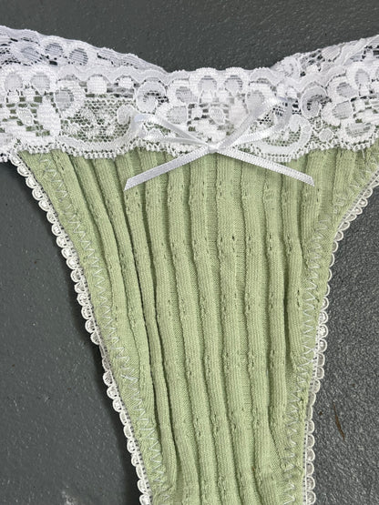 Fern - Elsie Thong